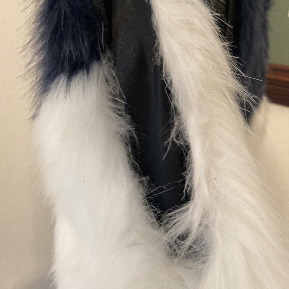 Roly Poly Fur Vest Size M - Picture 5 of 12